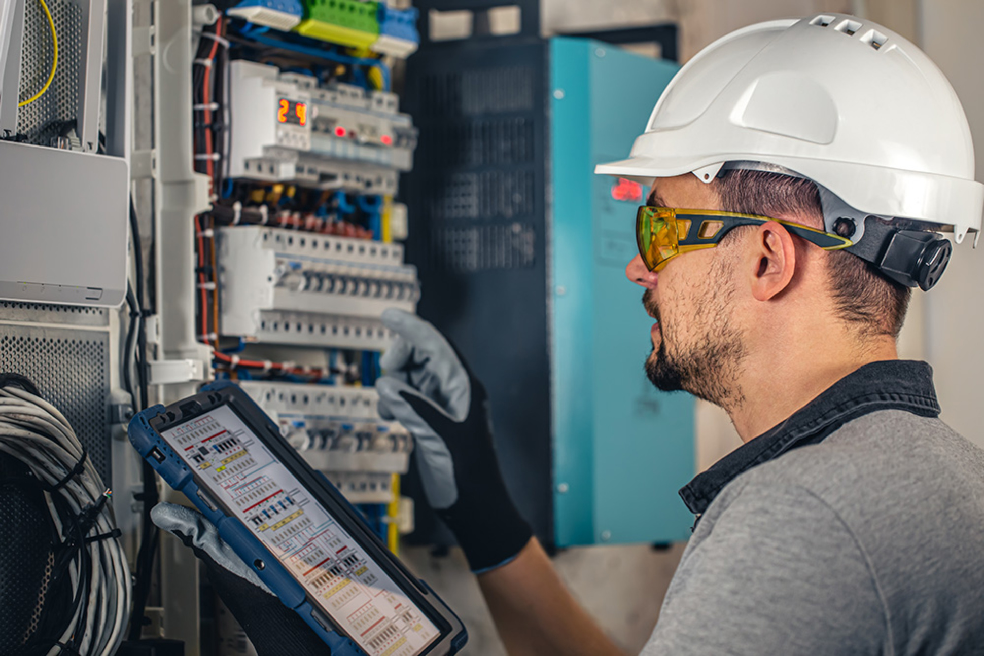 Industrie und Gewerbe bei Günther Raitz Elektroanlagen in Lützelbach